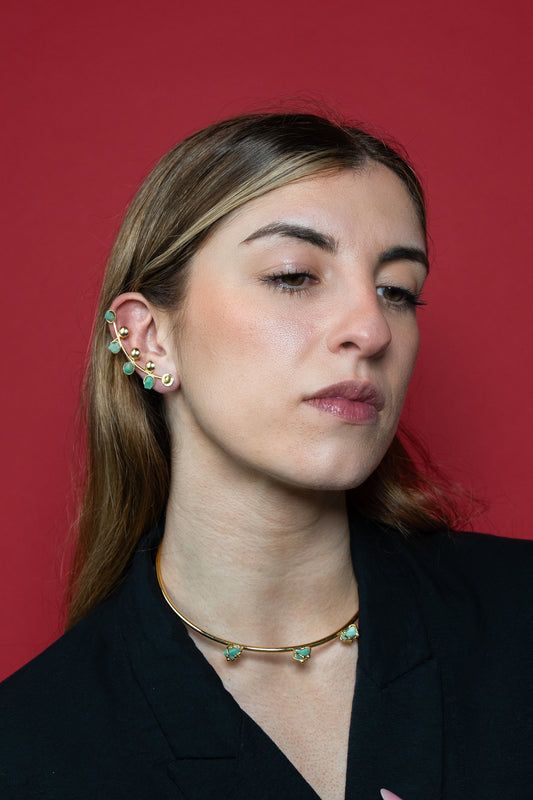 Arete tira esmeralda