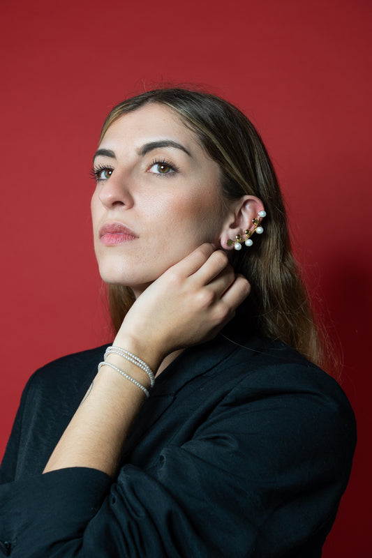 Arete tira perla