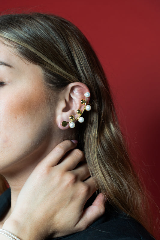 Arete tira perla