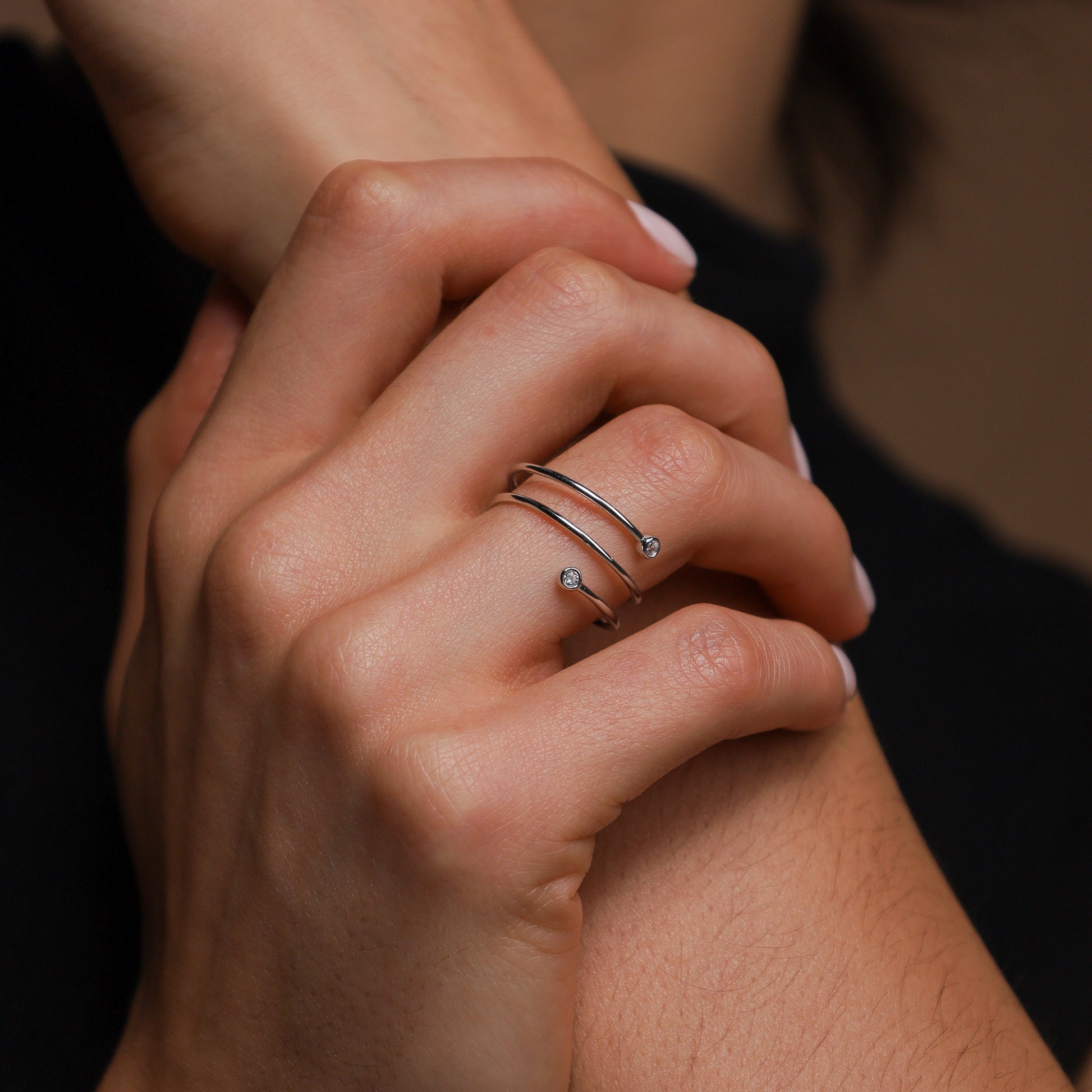 Anillo Resorte Zirconia Plateado